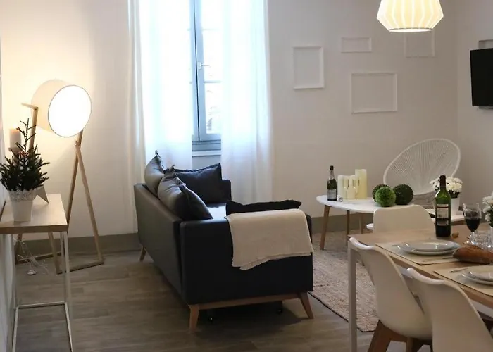 Apartment Maison Bacou Cite 3 Carcassonne